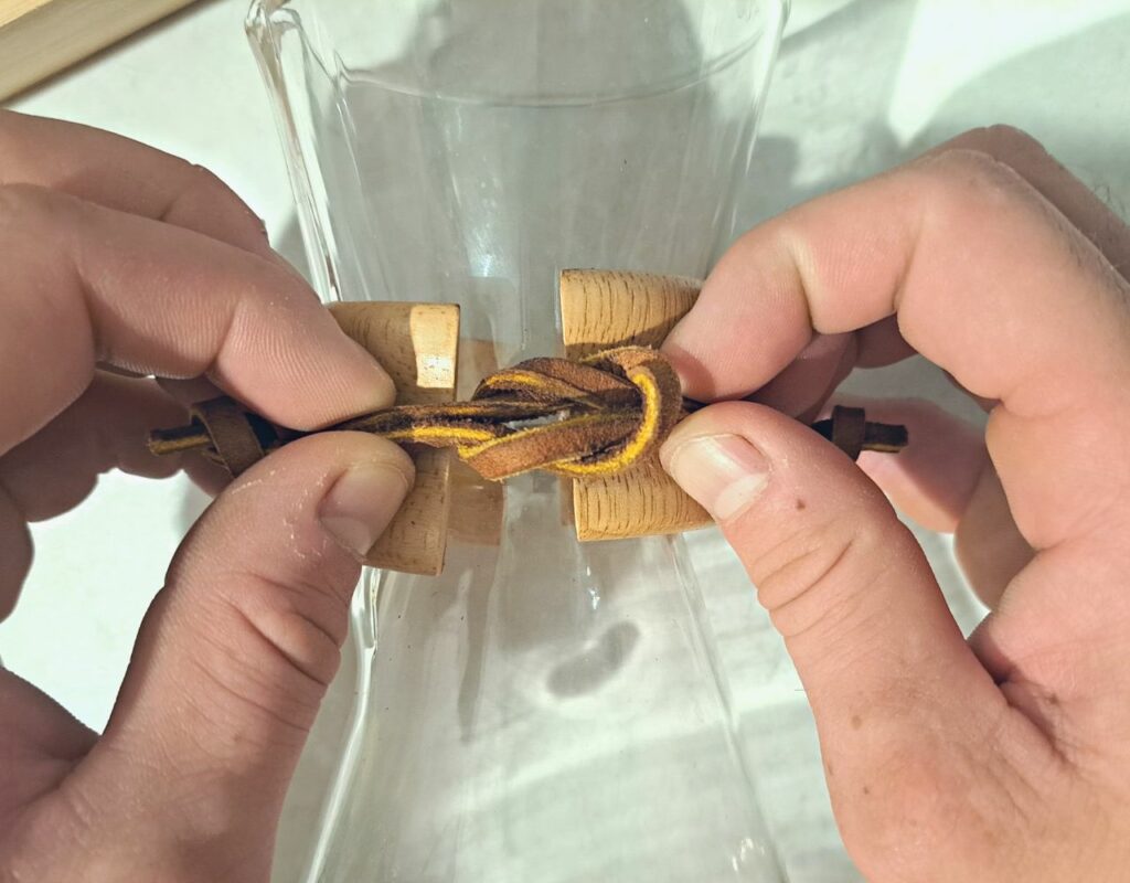 How To Tie The Chemex Knot (Do This) 3 The Green Pods tying a square knot for the chemex