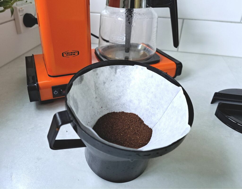 The Perfect Moccamaster Grind Size (Check This) The Green Pods