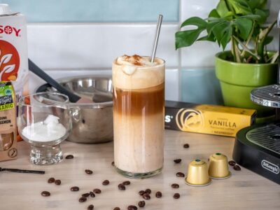 The Green Pods The best Vanilla Cinnamon Iced Coffee recipe